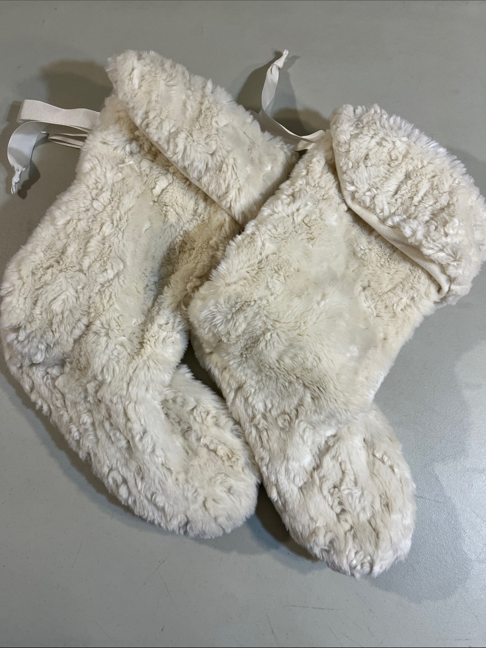Simply Vera Vera Wang Cream Faux Fur Boot Slippers